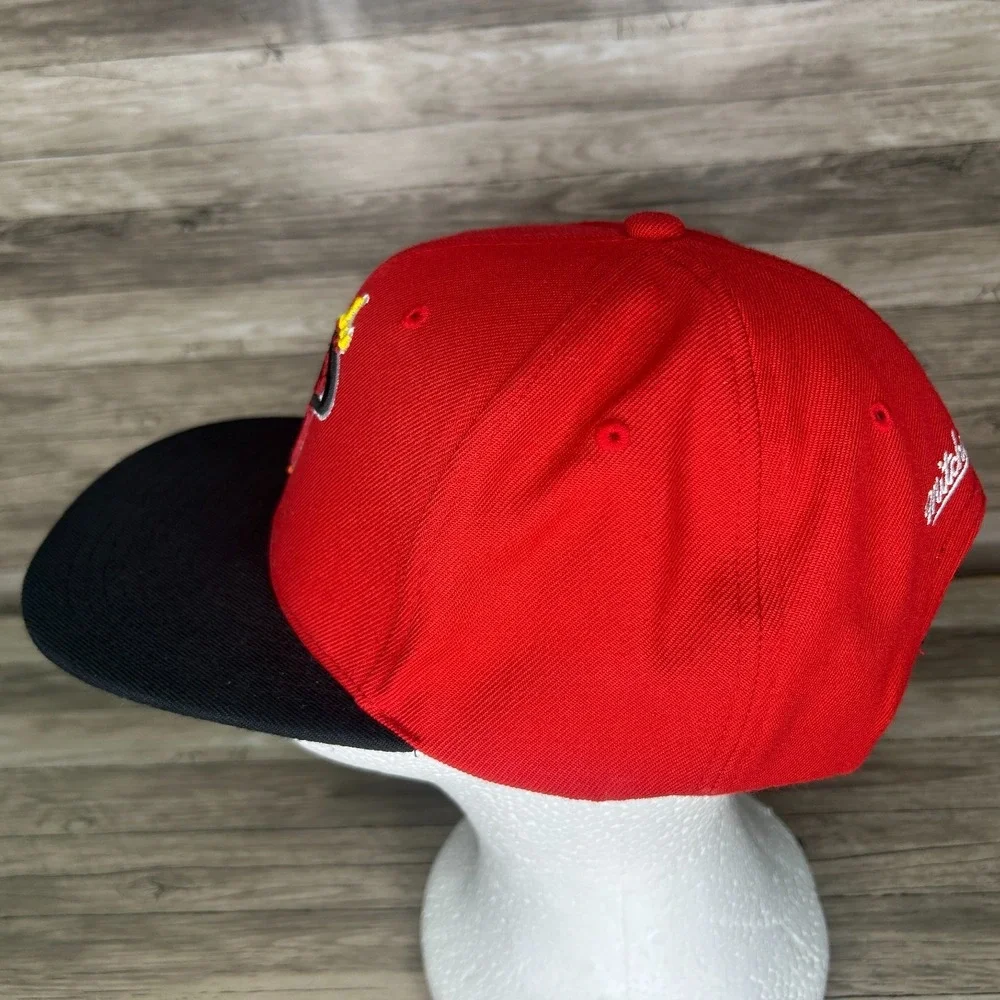 Miami Heat Mitchell & Ness Hardwood Classics Snapback Hat Cap Men NBA‎ Red Black